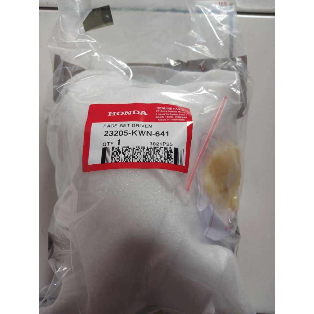 Pully Belakang (Panjang/Cowok) 23205-KWN-641, Vario 125