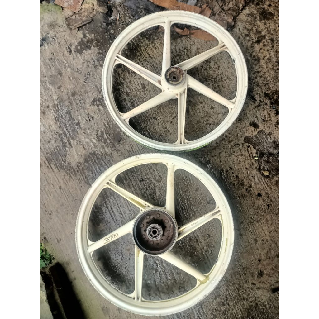 velg rasing palang 6 miring merk Yoko pnp suzuki