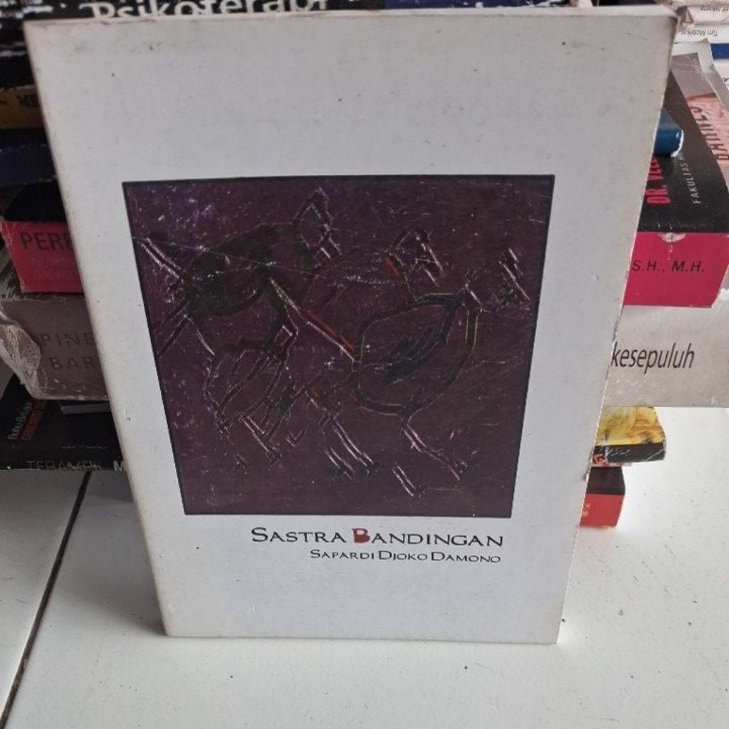 SASTRA BANDINGAN BY SAPARDI DJOKO DAMONO