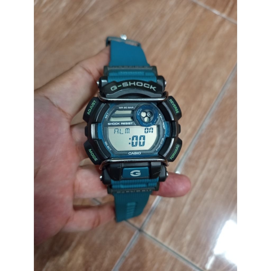 jam tangan GSHOCK GD-400 original