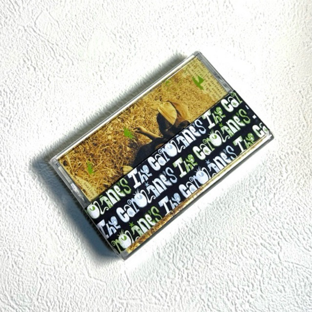 Kaset The Caroline’s – Mediocre Twenties In A Not-So-Metropolitan Setting