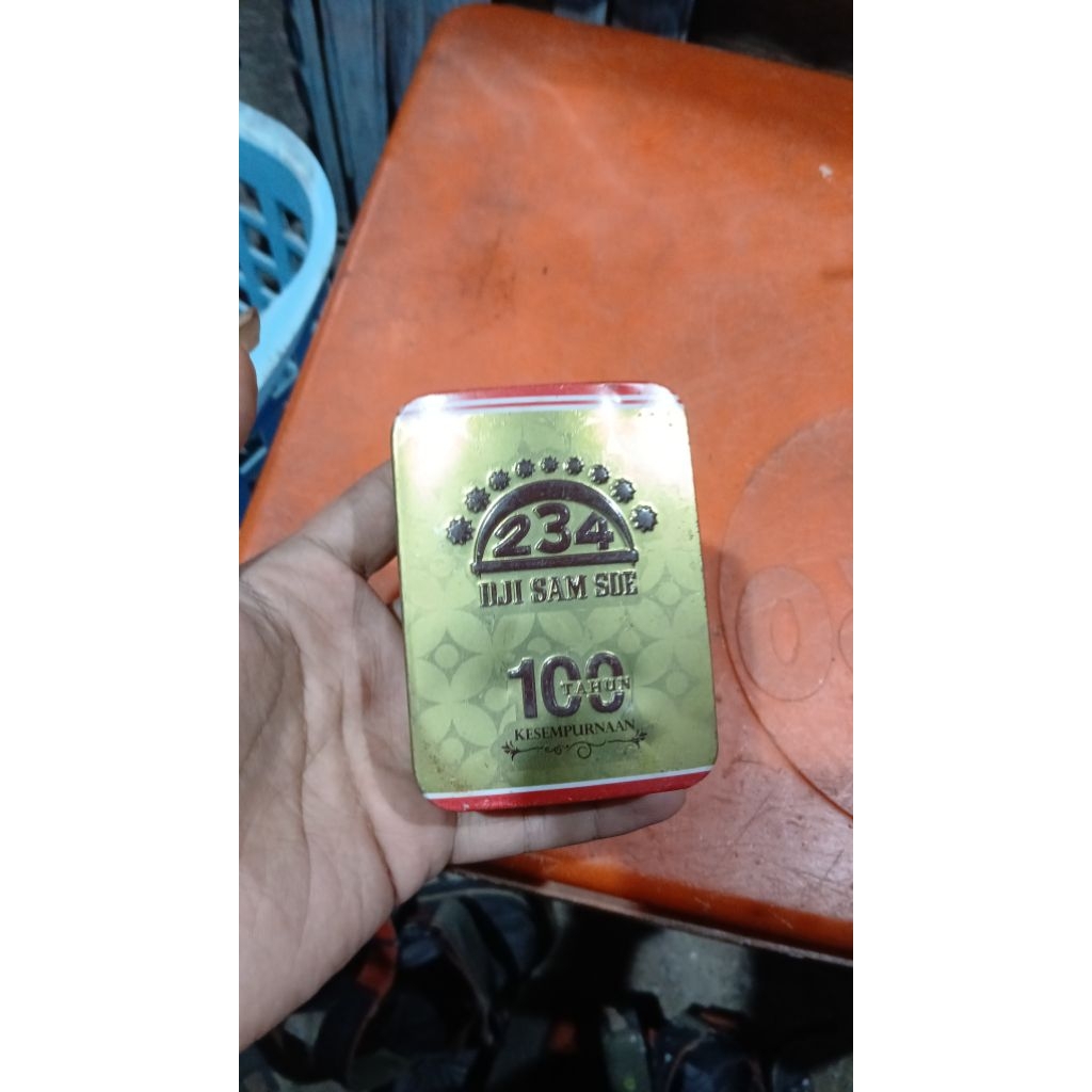 Kotak kaleng hiasan seng iklan 55rb jadul antik vintage lawas kuno display