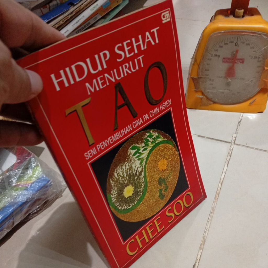 HIDUP SEHAT MENURUT TAO SENI PENYEMBUHAN CINA PA CHIN HSIEN CHEE SOO