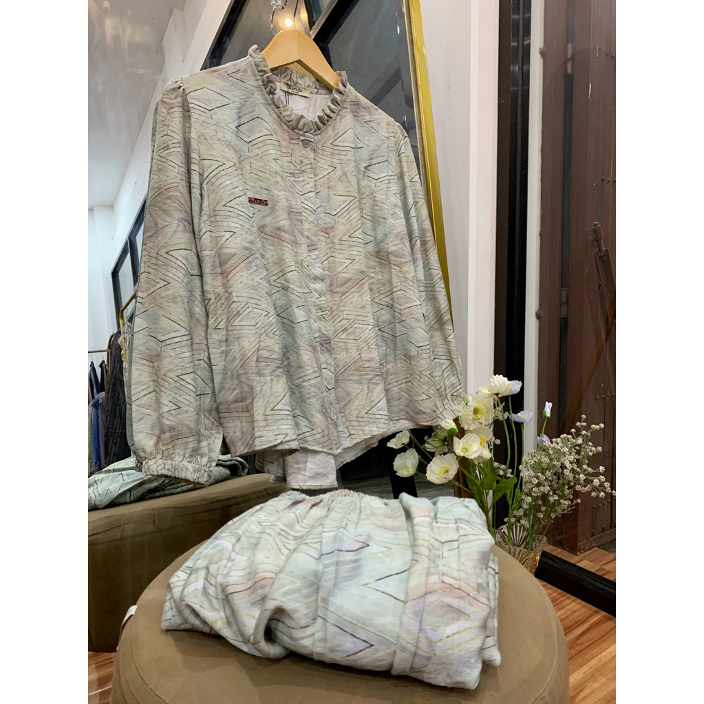 ONESET ROK MOTIF SALVINA.YS