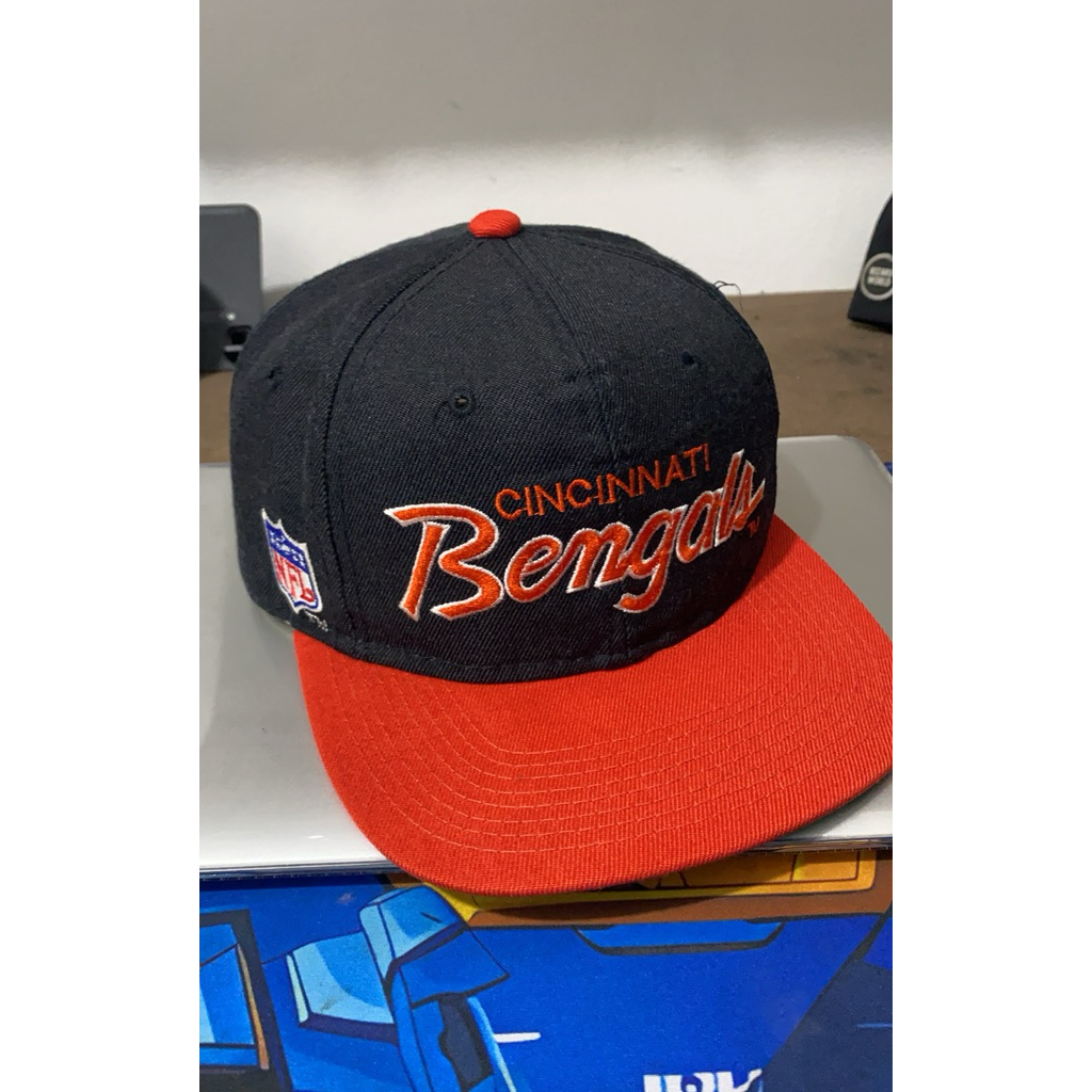 VINTAGE TWOTONE CINCINNATI BENGAL NFL (TOPI)