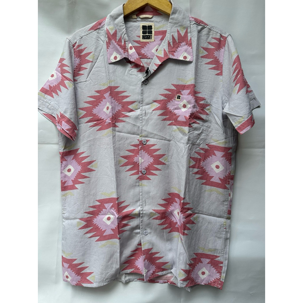 KEMEJA PRIA CHEROKEE INSIGHT SIZE S(minus 2 kancing  hilang)