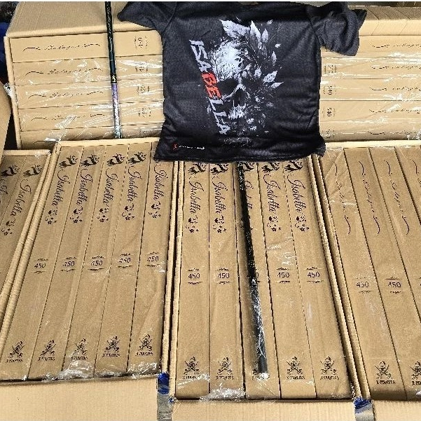 Joran Salazar Xpirates 450,540 Bahan Carbon Pelangi