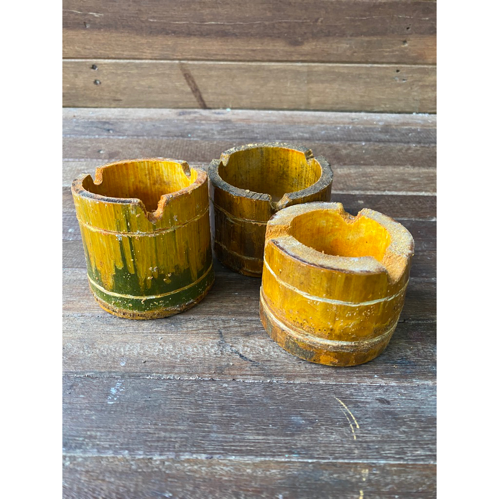 Kerajinan Asbak Bambu