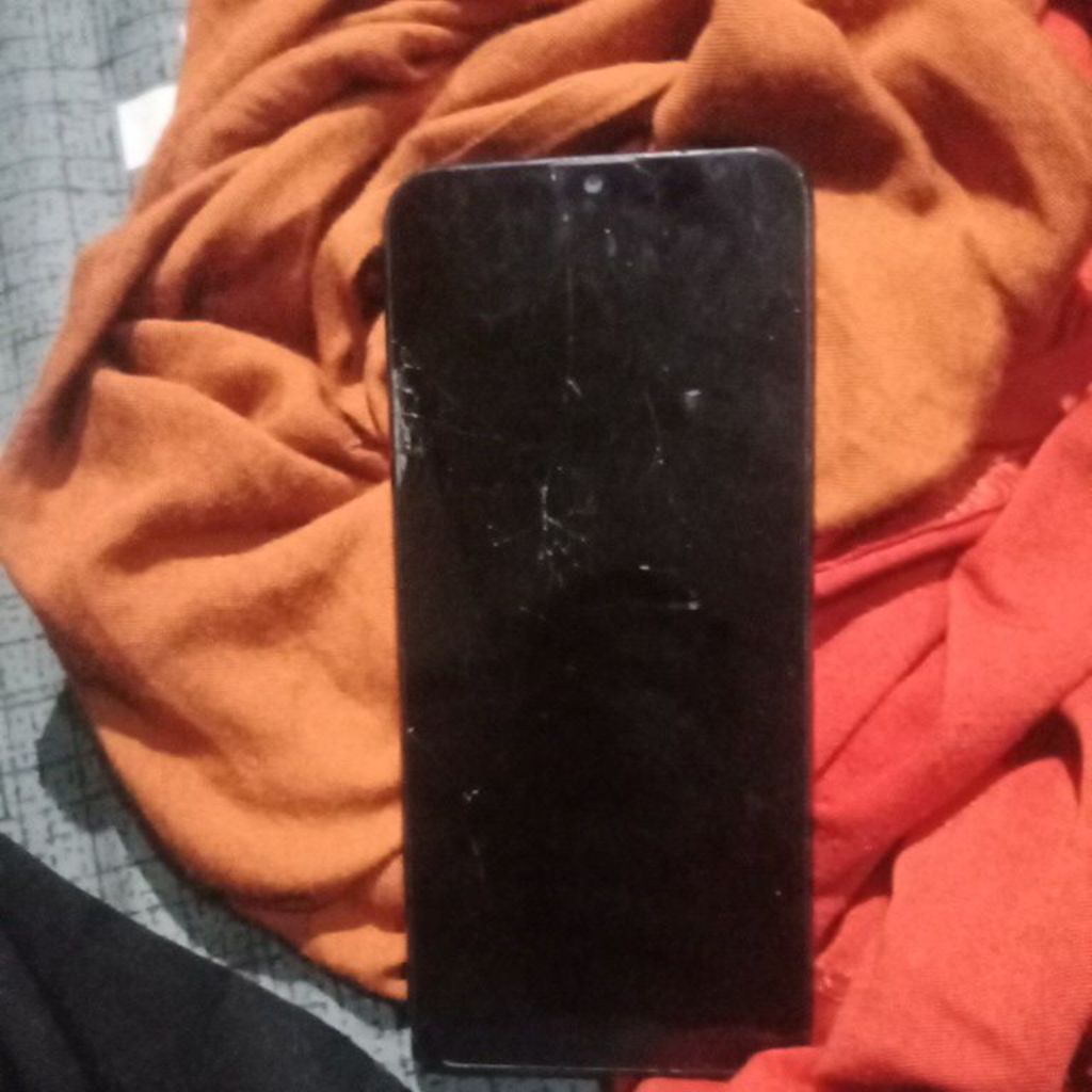 handphone_Infinix_smart5_minus_LCD