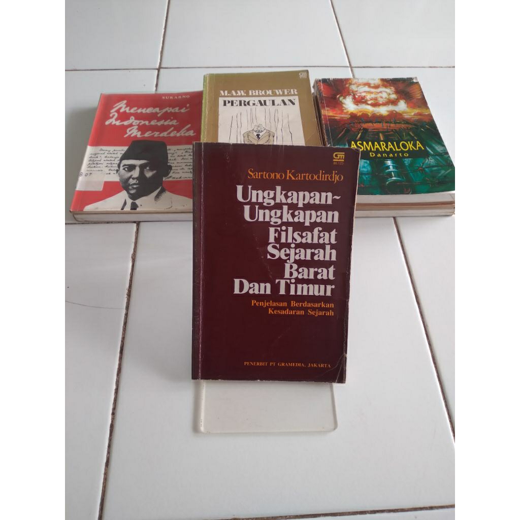 ungkapan ungkapan filsafat sejarah barat dan timur