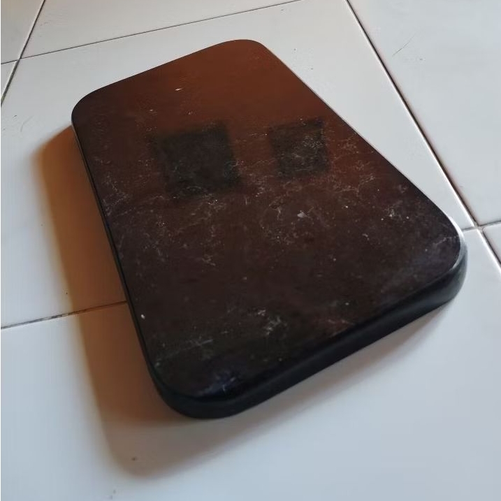 TELENAN HITAM GRANIT ALAM