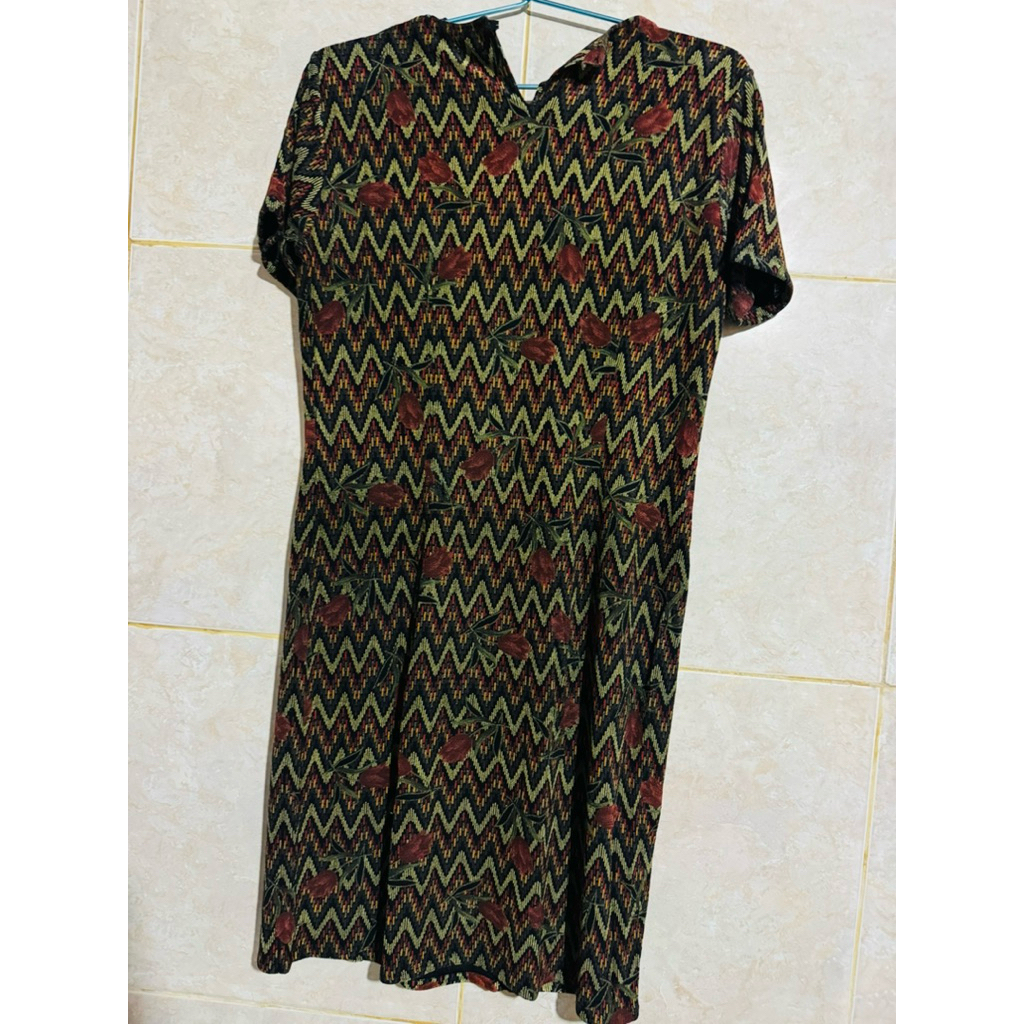 PRELOVED Midi Dress Vintage Motif Zigzag & Floral – Earth Tone Elegant Look