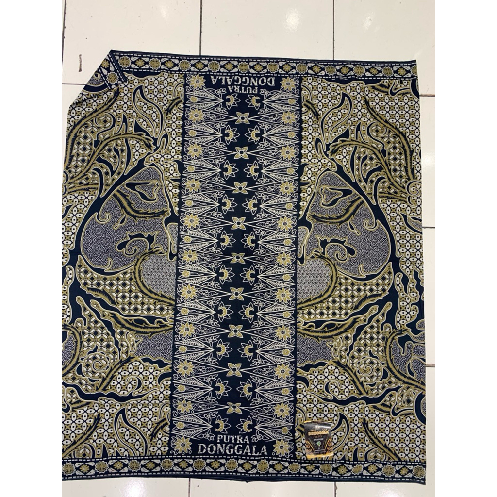 Sarung Donggala Batik Premium