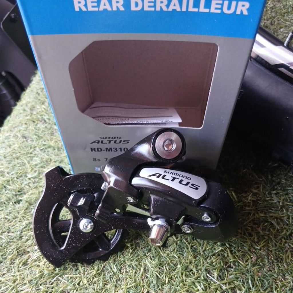 RD ALTUS 8 SP Shimano Rear Derailleur original