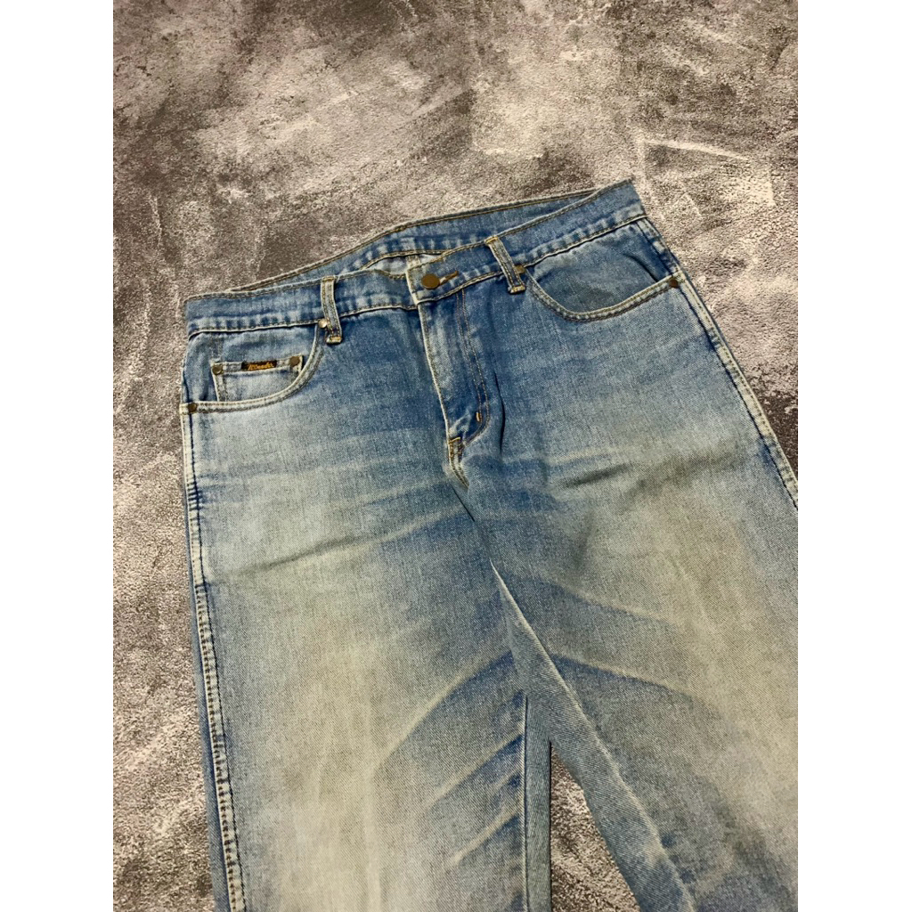 jeans wrangler original celana panjang pria wrangler jeans