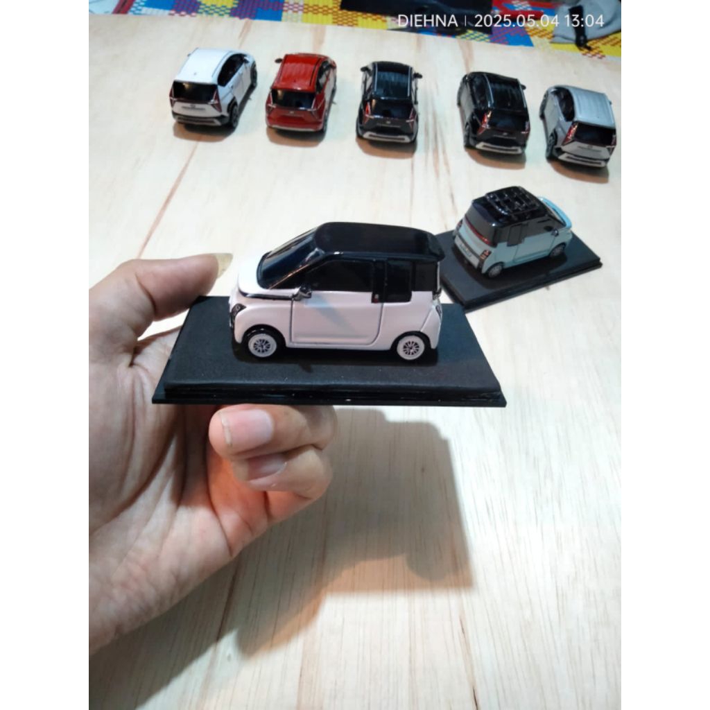 Diecast miniatur wuling