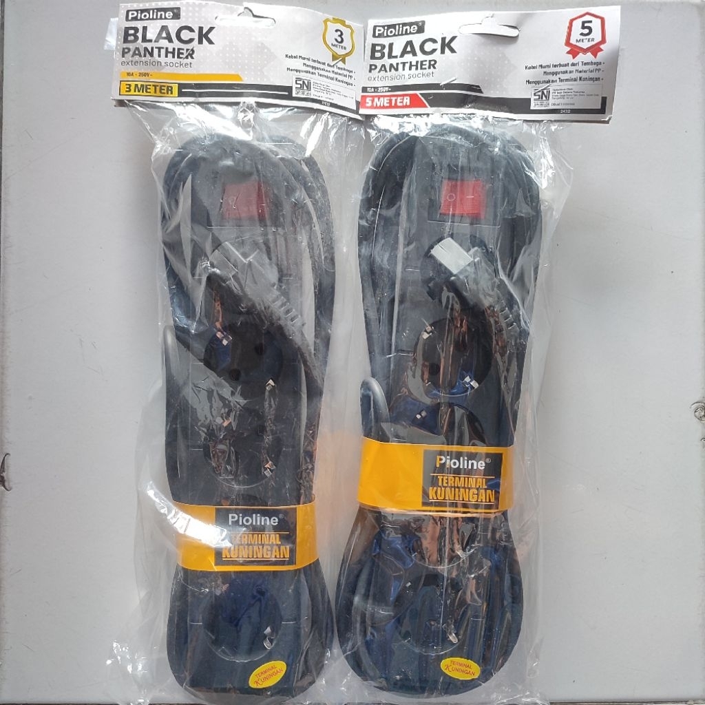 Stop kontak / Sambungan Kabel / Colokan Listrik 5 Lubang Pioline Balck Panther / Stop Kontak Hitam