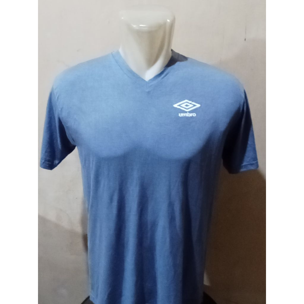 Kaos Oblong Pendek UMBRO Size M