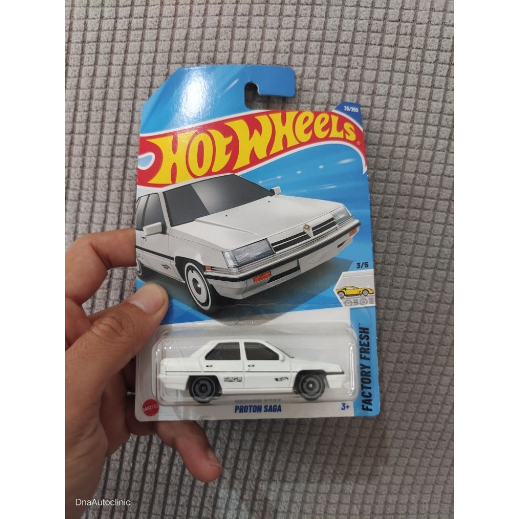 hot wheels Proton Saga