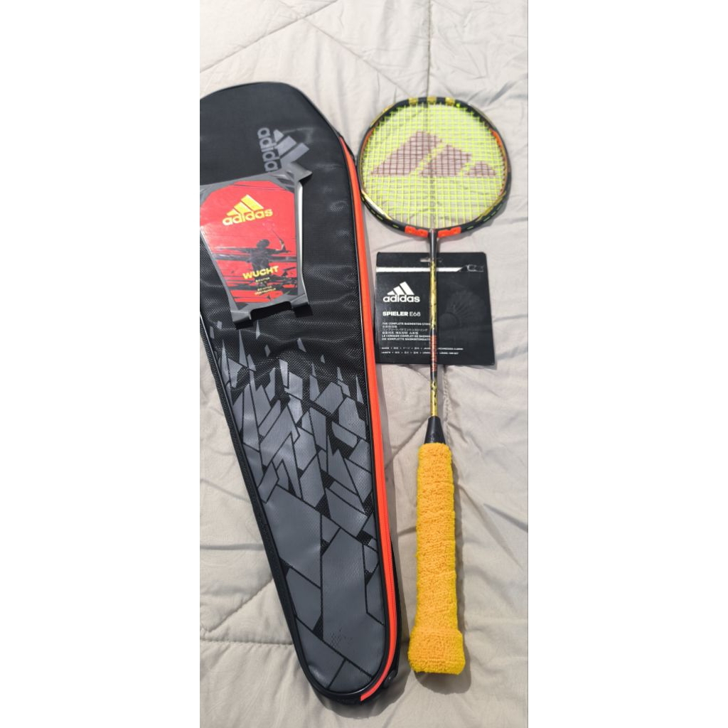 Raket Adidas Wucht P8 seri Teratas dari Adidas. barang sdh Langka