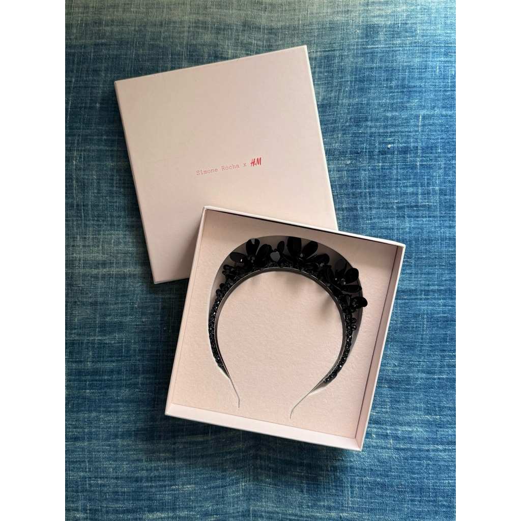 Private Eyes - Simone Rocha x H&M Black Beaded Headband
