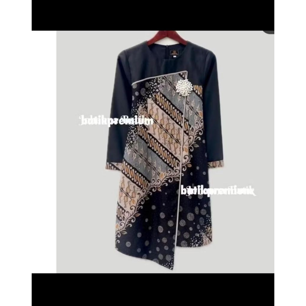 Atasan wanita / Tunik / kemeja  Malika Lapisan Trikot Batik Solo