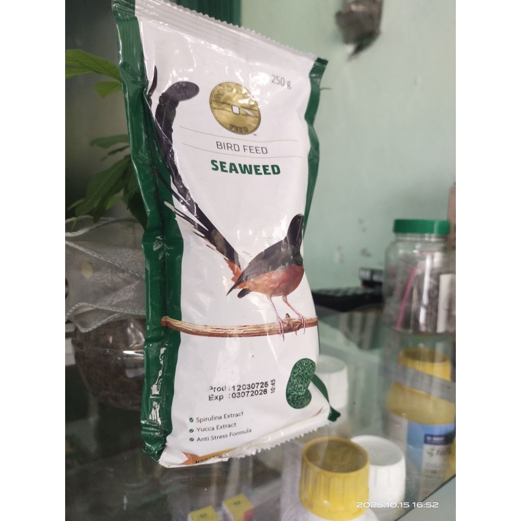 Gold Coin Seaweed 250 Gram GOLDCOIN HIJAU Rumput Laut Pakan Burung Murai