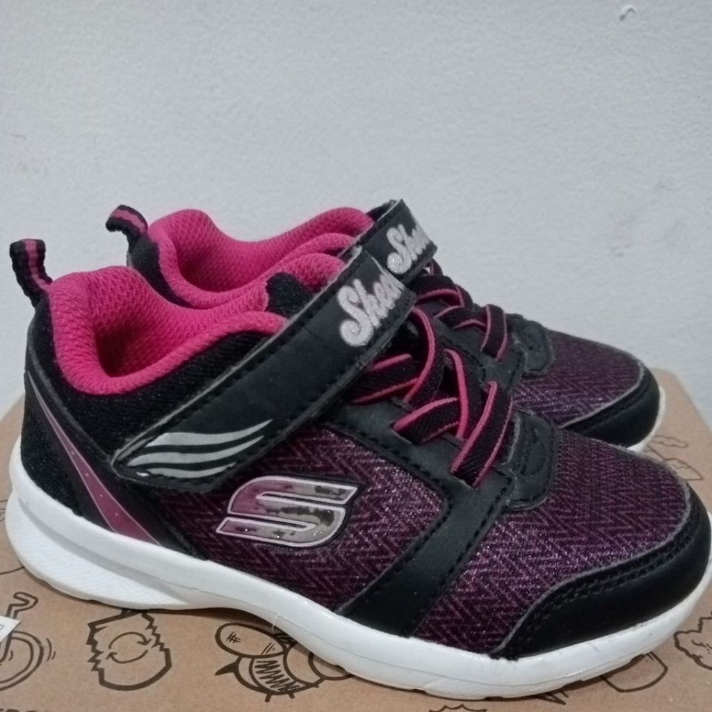 Prelove Skechers (Tanpa Dus)