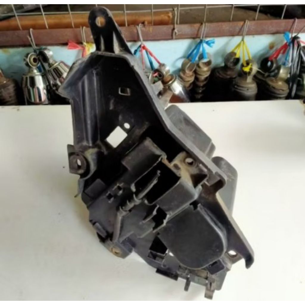 box.wada.aki.rumah.tempat.aki.motor.Honda.supra.fit.lama/Supra.x.lama.second