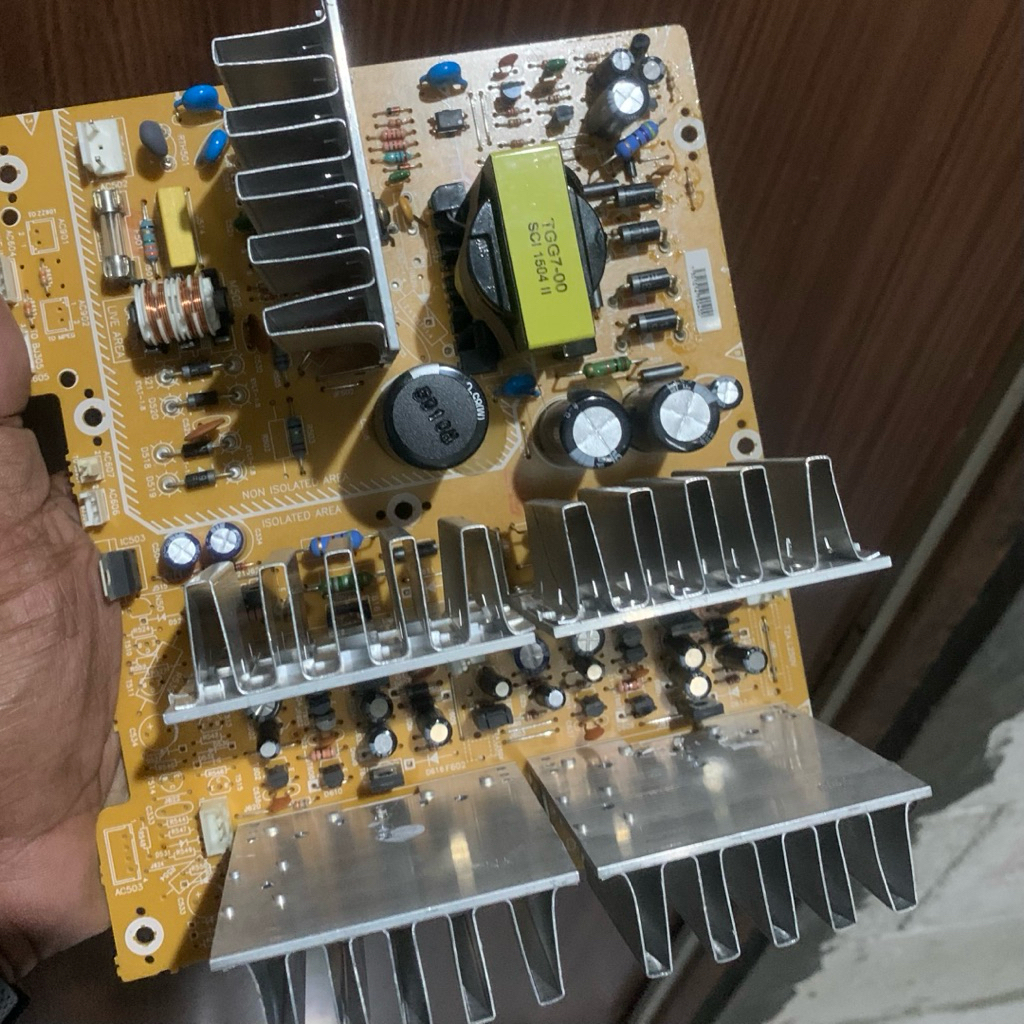 mesin speaker aktif Polytron xbr pas 68 normal siap pake original (second)