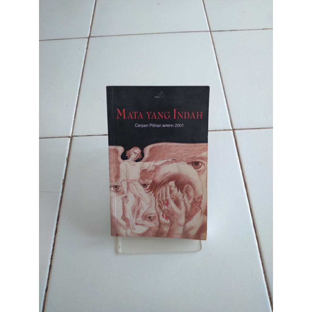 aa navis mata yang indah