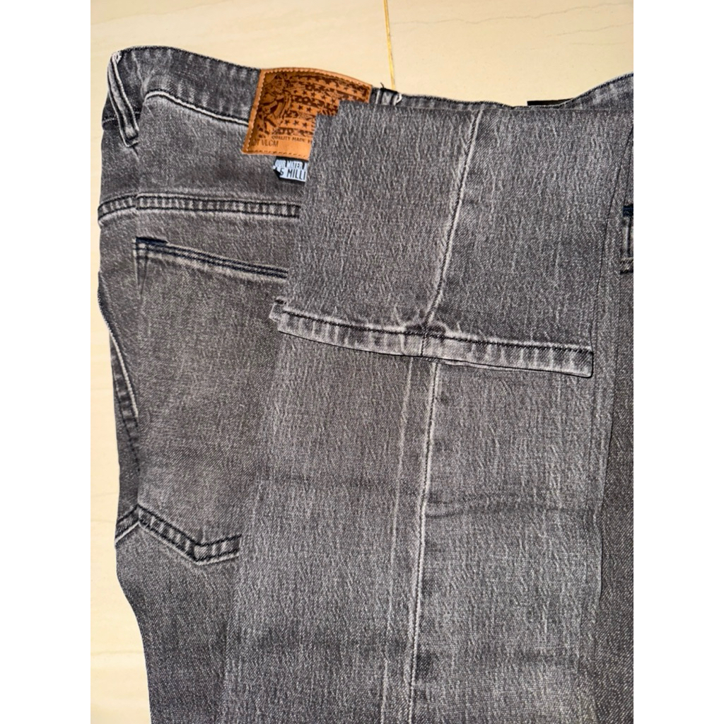 Jeans VOLCOM abu-abu ORIGINAL