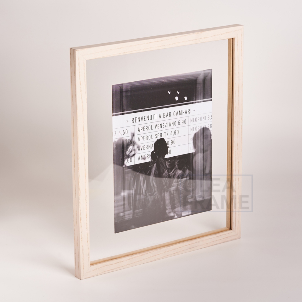 Bingkai Foto Kayu Floating Mahogany - Frame Foto 25x35 cm