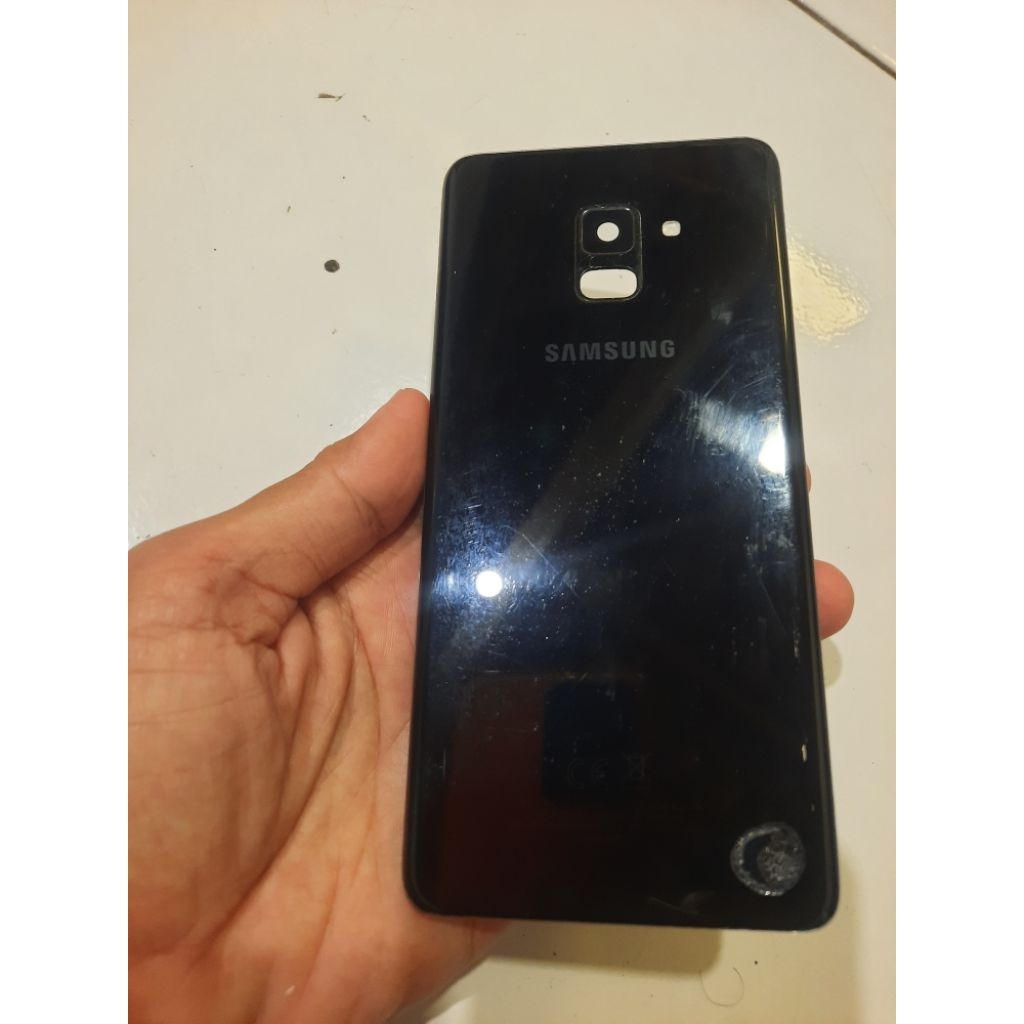 backdoor samsung a8 plus