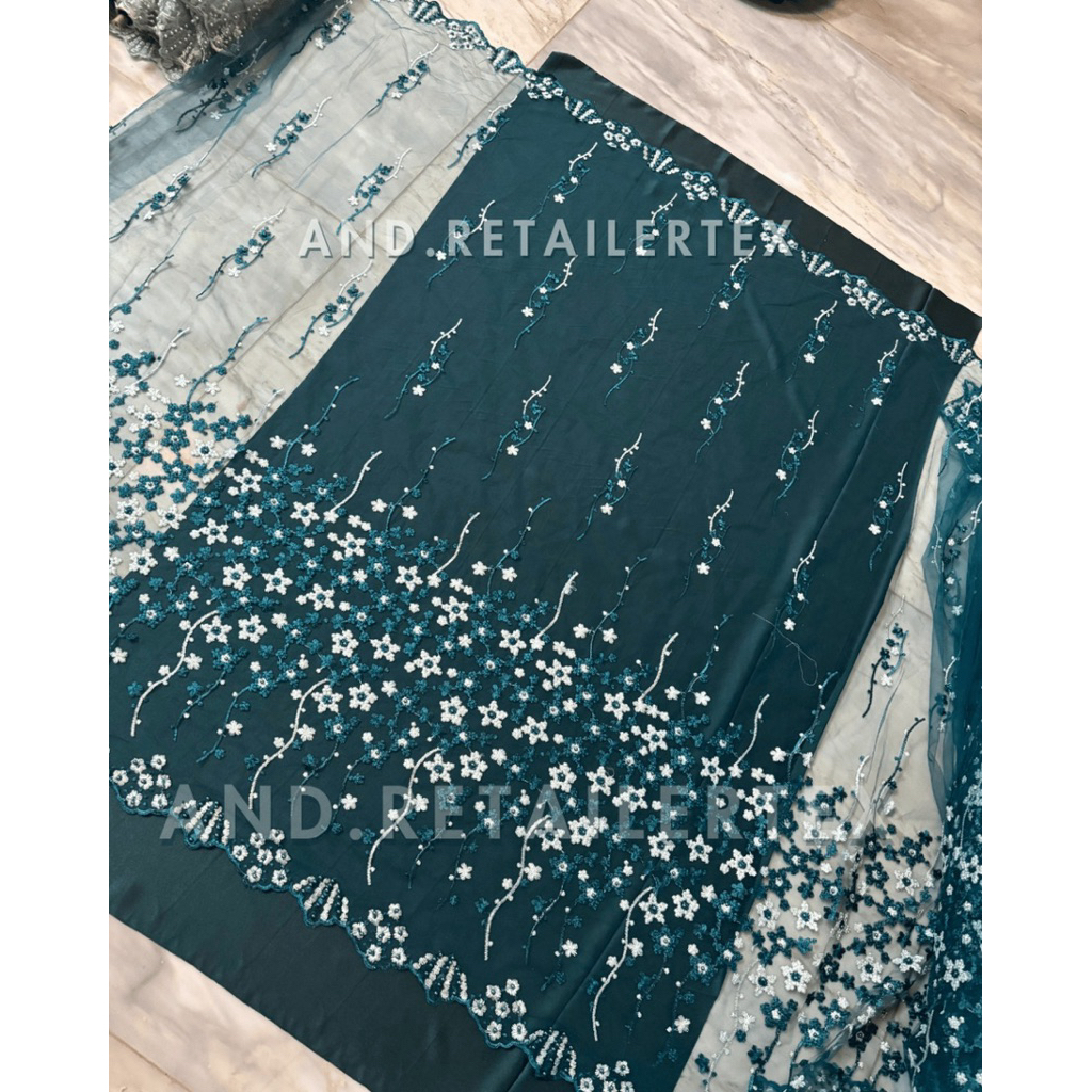 Bahan Kain Kebaya Brokat Tile Bordir Mutiara Daisy PearL Warna Emerald Green