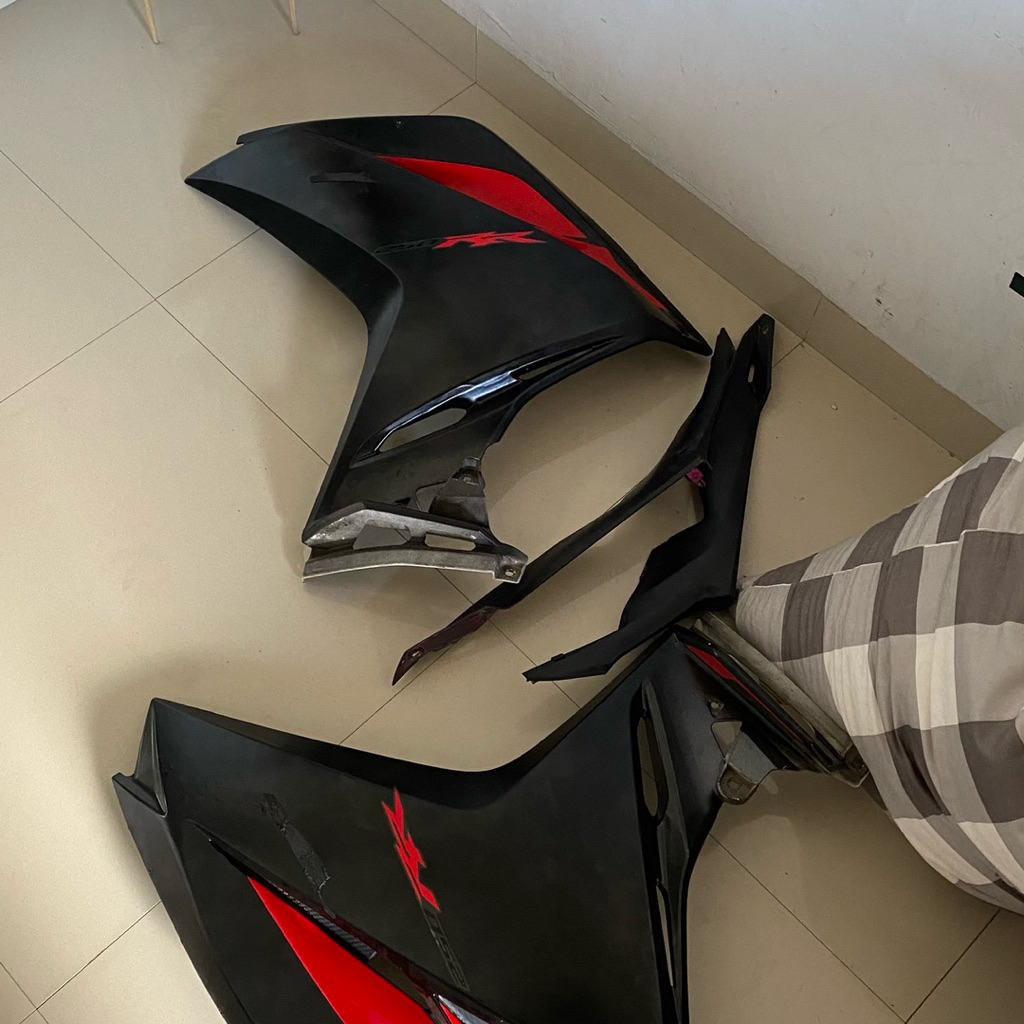 fairing kanan kiri cbr250rr