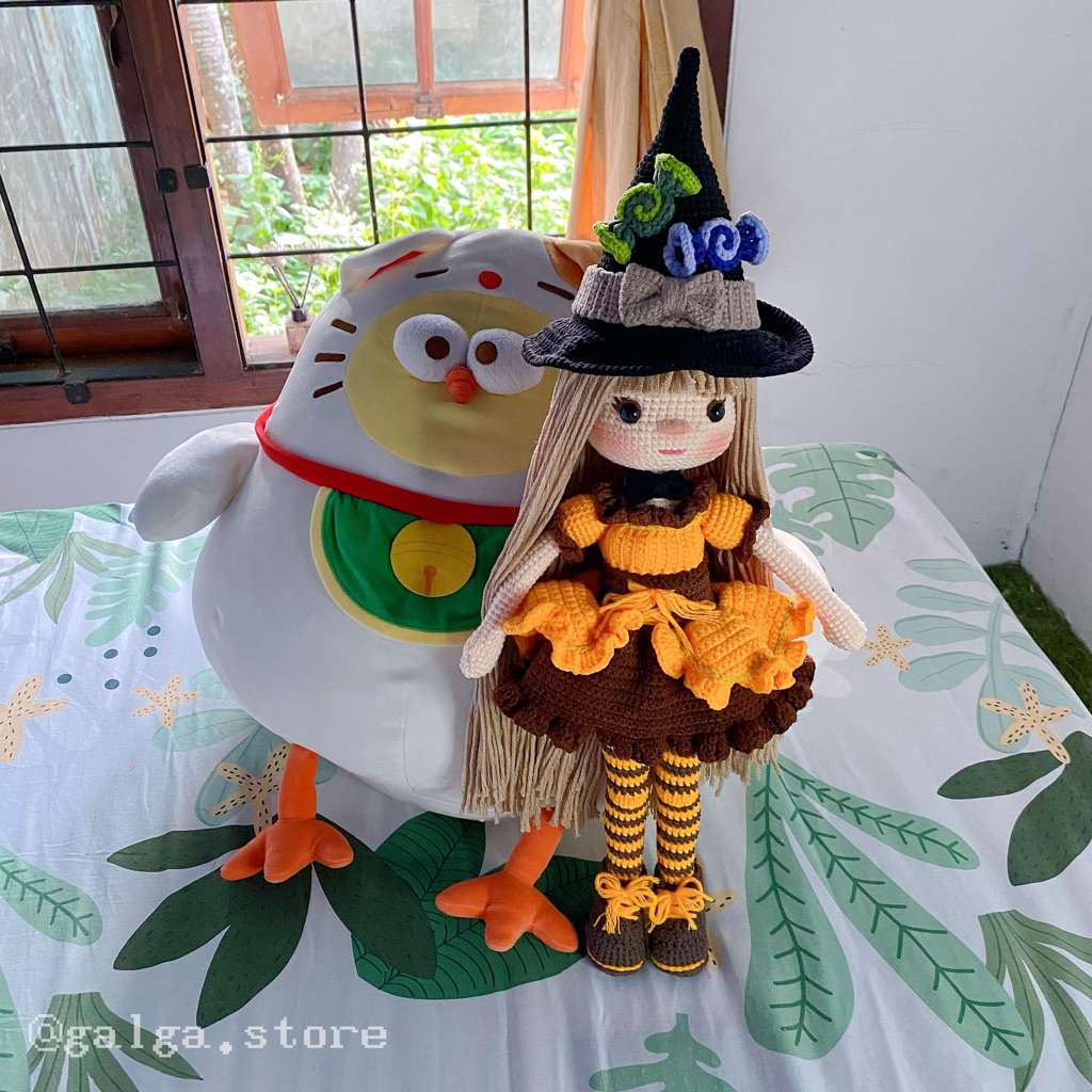 AMIGURUMI ESTELLA DOLL