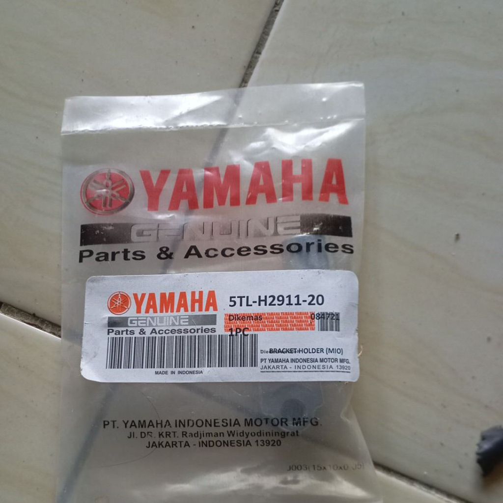 dudukan spion Mio kanan