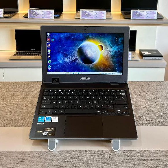 ASUS BR1100CK INTEL CELERON N4500 4 GB SSD 128 GB