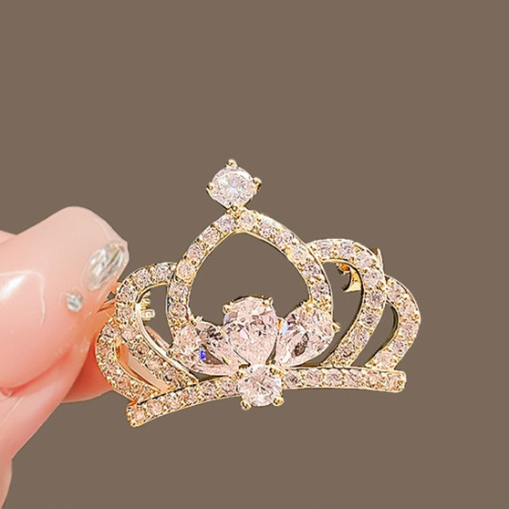 B1G1 T ACC Gesper Syal Muslim Motif Mawar & Mutiara - Bentuk Persegi Multifungsi sebagai Penjepit Ke