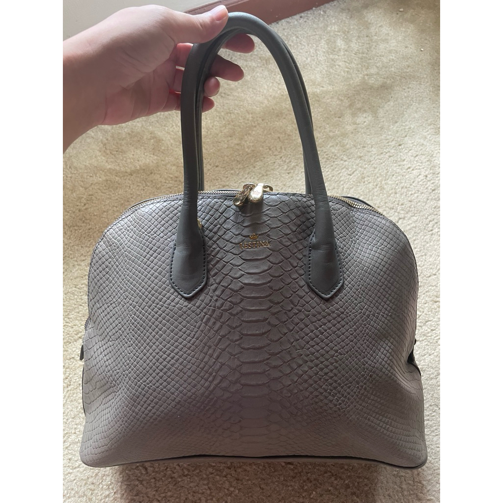 Preloved Jestina Handbag with long strap