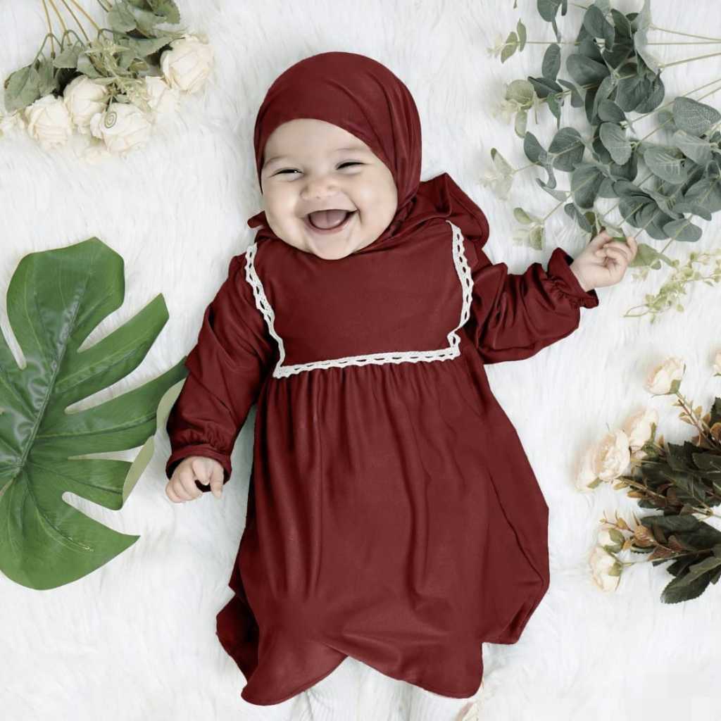 Gamis Bayi Perempuan Aqila 0-18 Bulan Free Hijab