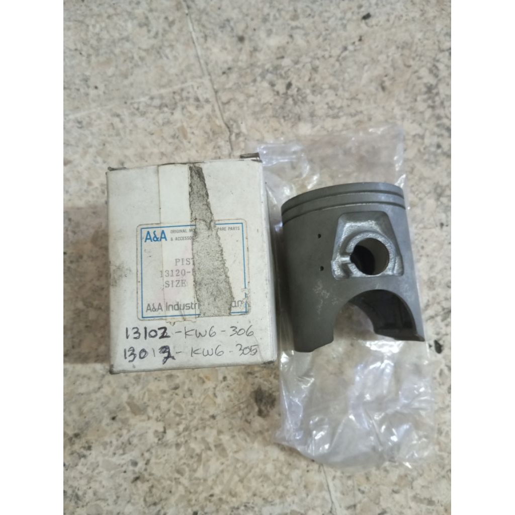 piston Honda NSR 150 R OS 50 Made in japan A&A