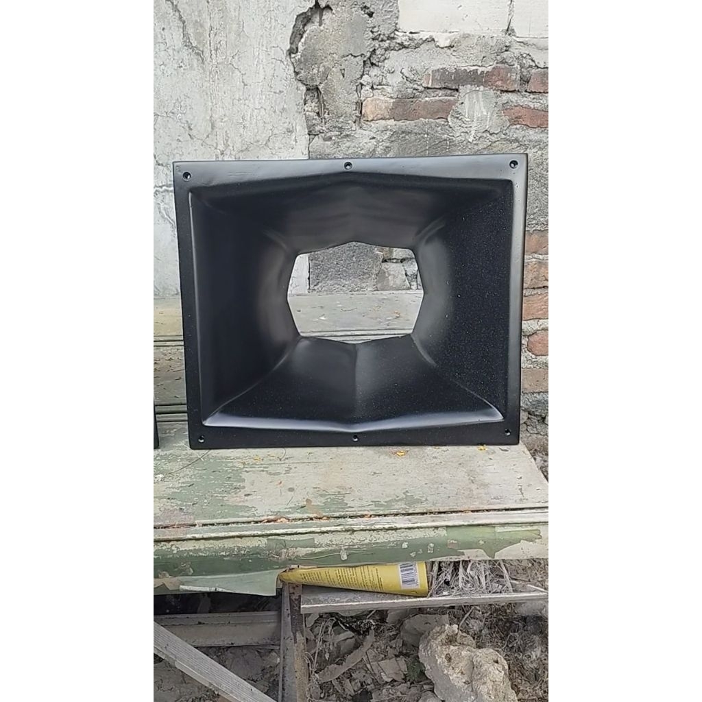 Horn DDS 10 inch (33×39) mundur 22cm