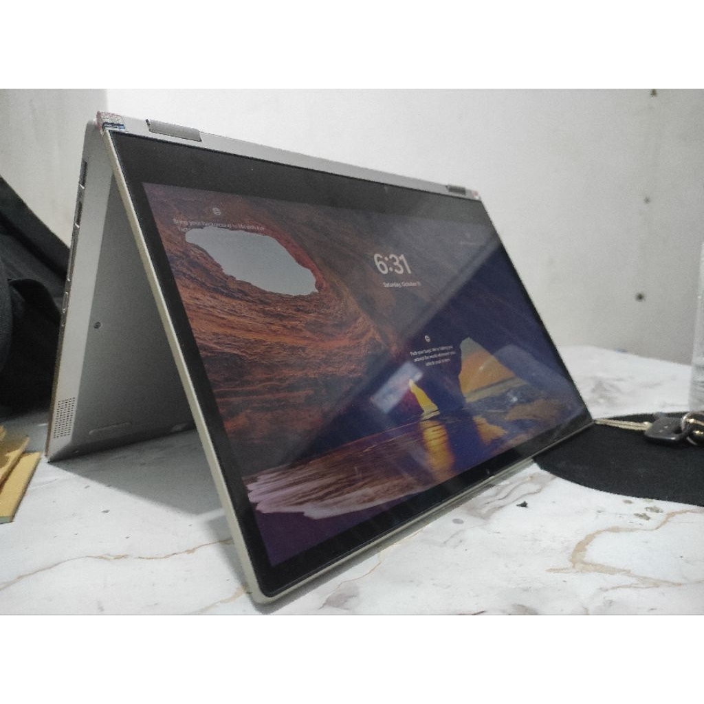 laptop Lenovo c340 ryzen 5 Touchscreen bisa di lipat