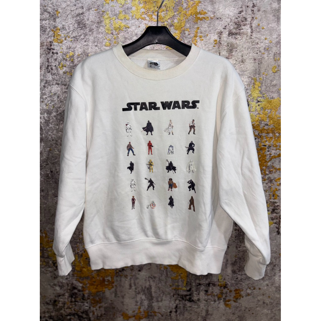 cn uniqlo x star wars  Size L 55x61 LD110