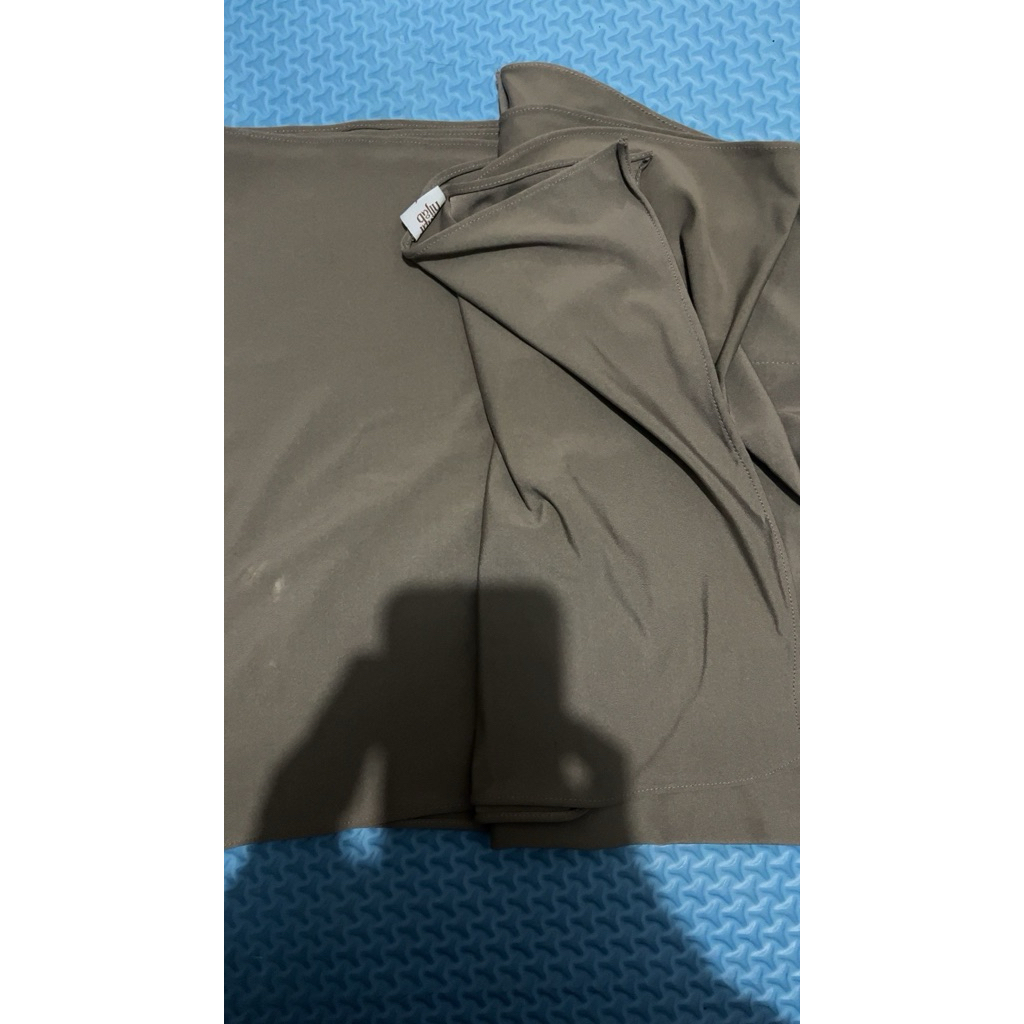 Shena Demar Hijab Khaki