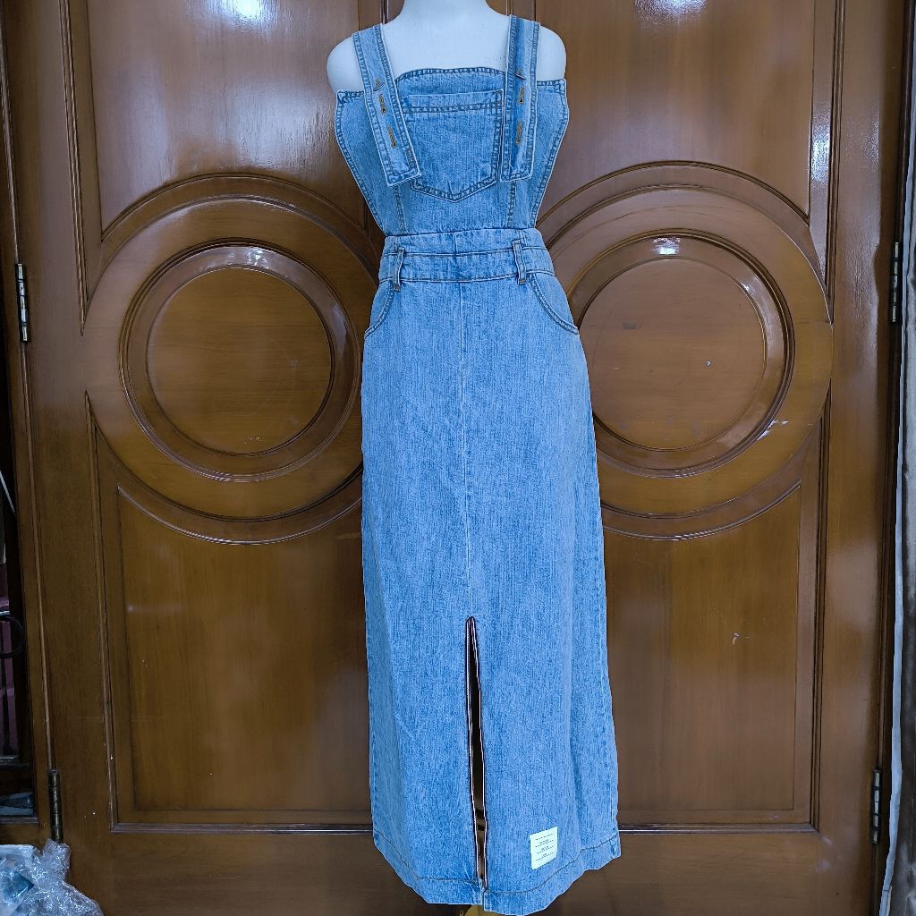 oveall longdress jeans thom browne