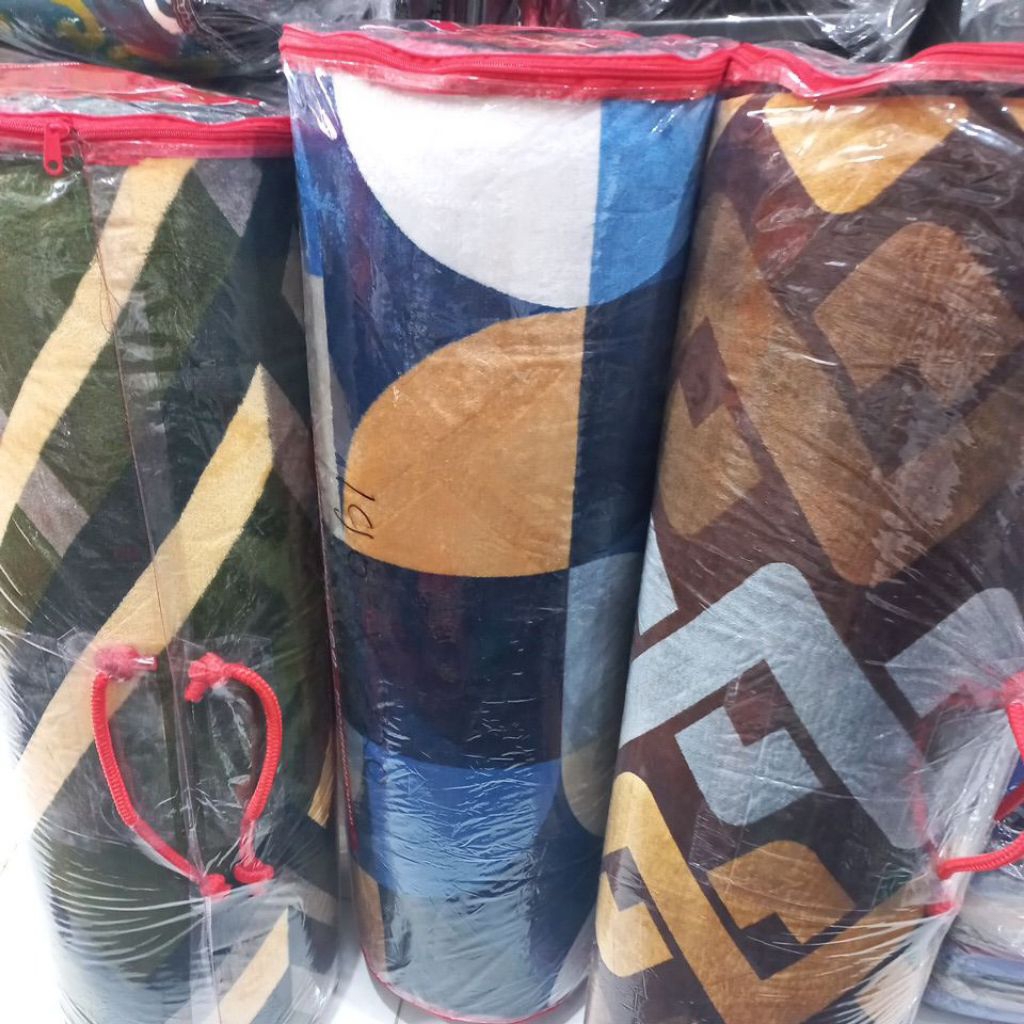 Karpet / Ambal / Permadani BONITA malaysia Tesedia berbagai macam motif dan ukuran