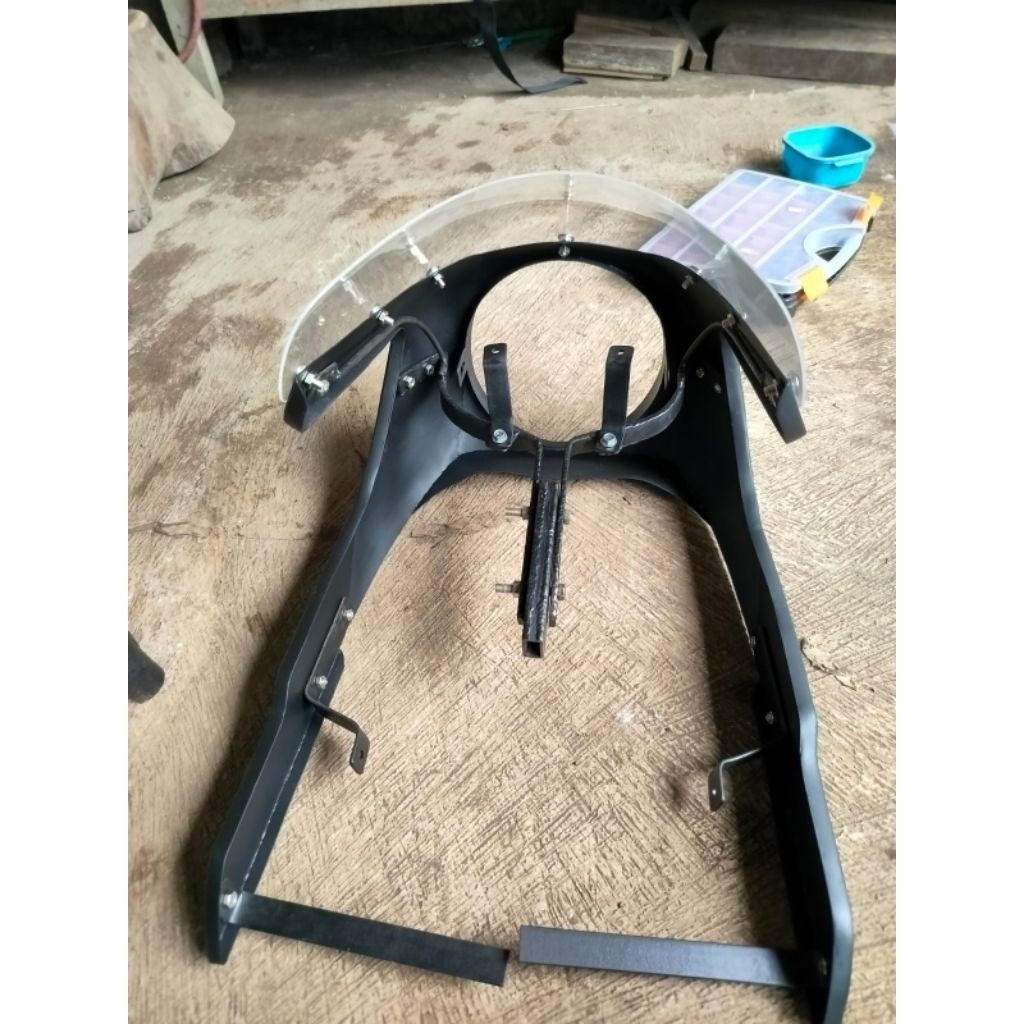 Braket fairing full fairing dan halffairing